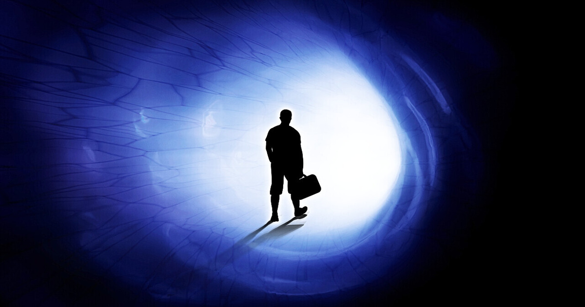 Um homem misterioso de um continente inexistente — quem seria? Um homem misterioso de um continente inexistente — quem seria?