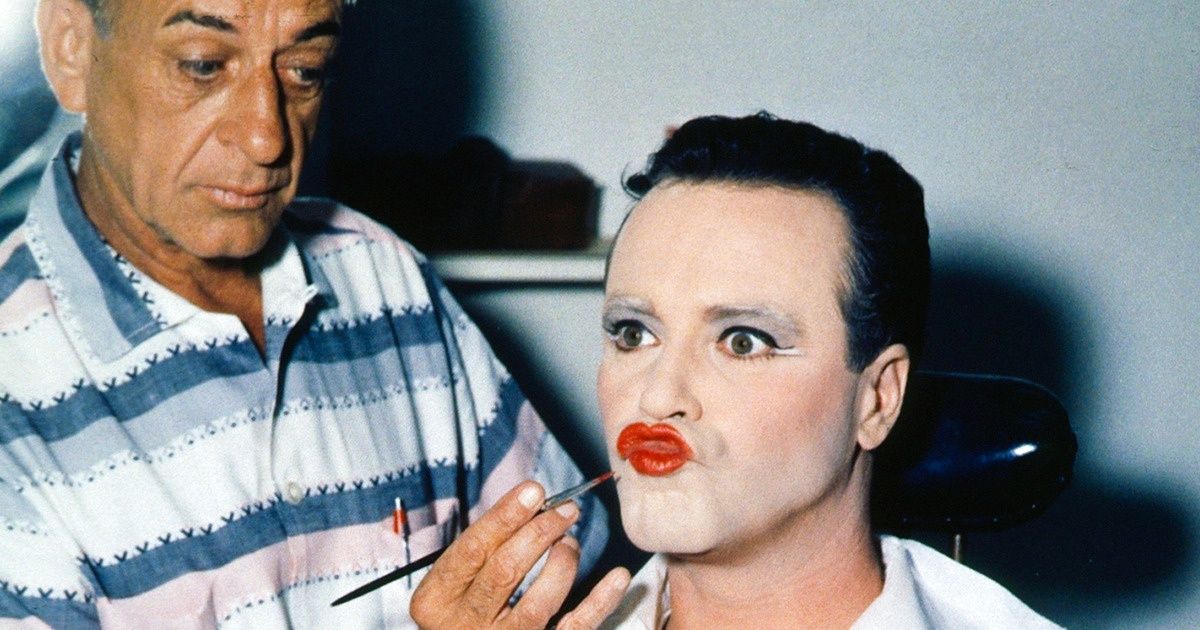 25 Fotos de bastidores que mostram o outro lado de filmes famosos 25 Fotos de bastidores que mostram o outro lado de filmes famosos