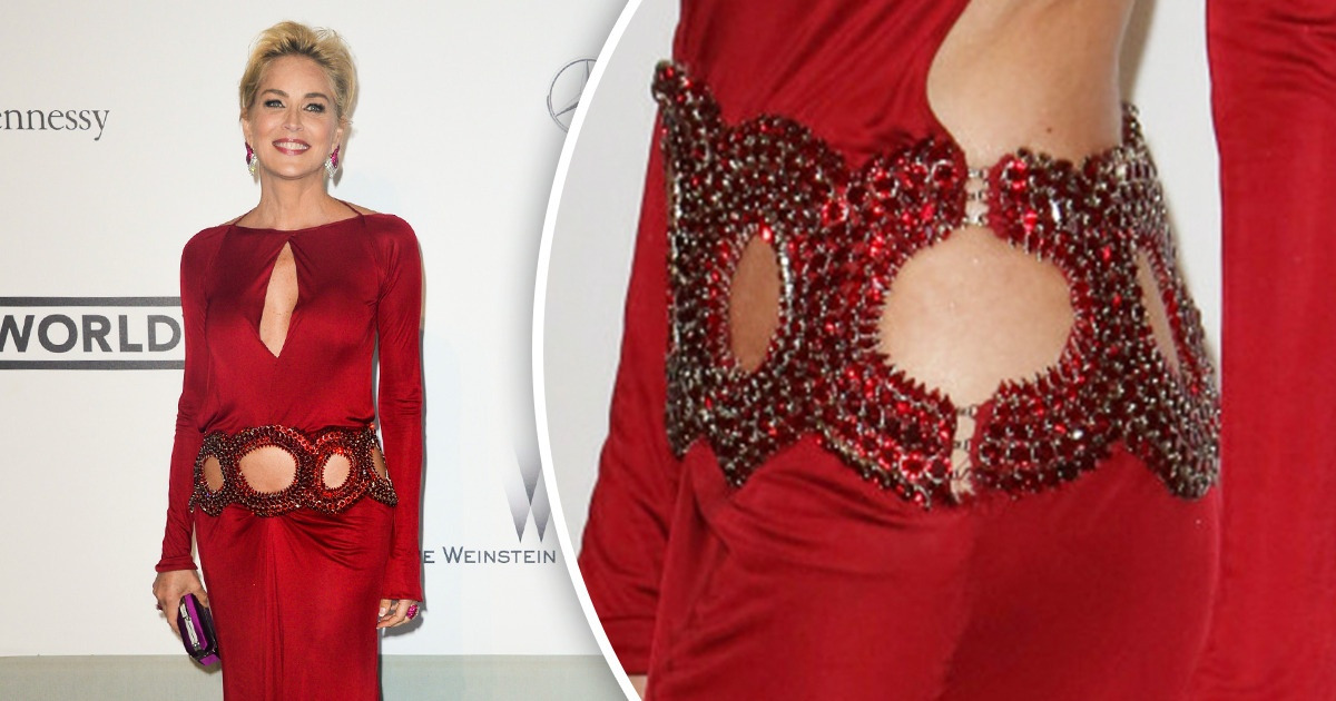 17 Vezes em que as estrelas passaram “maus bocados” com seus looks no tapete vermelho, mas não se deixaram abalar 17 Vezes em que as estrelas passaram “maus bocados” com seus looks no tapete vermelho, mas não se deixaram abalar