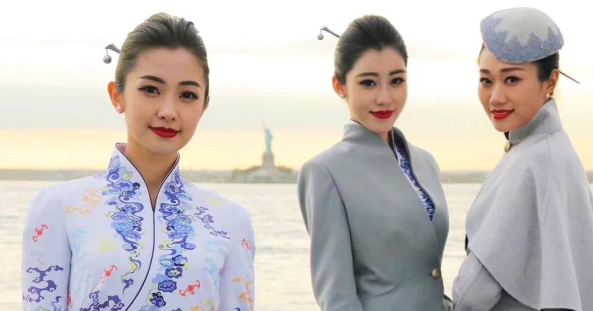 11 Uniformes de companhias aéreas super estilosos