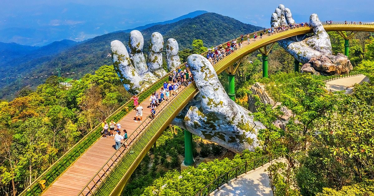 17 Pontes que cumprem com sua função (mas de uma maneira especial) 17 Pontes que cumprem com sua função (mas de uma maneira especial)
