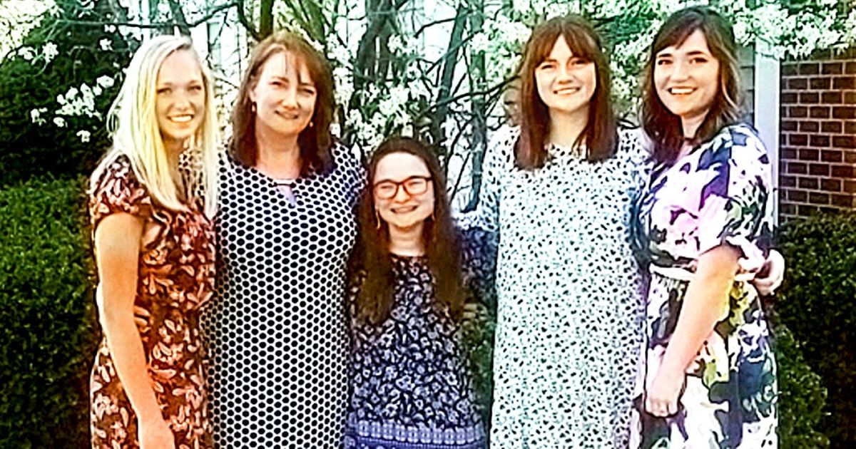 20 anos após o histórico nascimento de 7 gêmeos