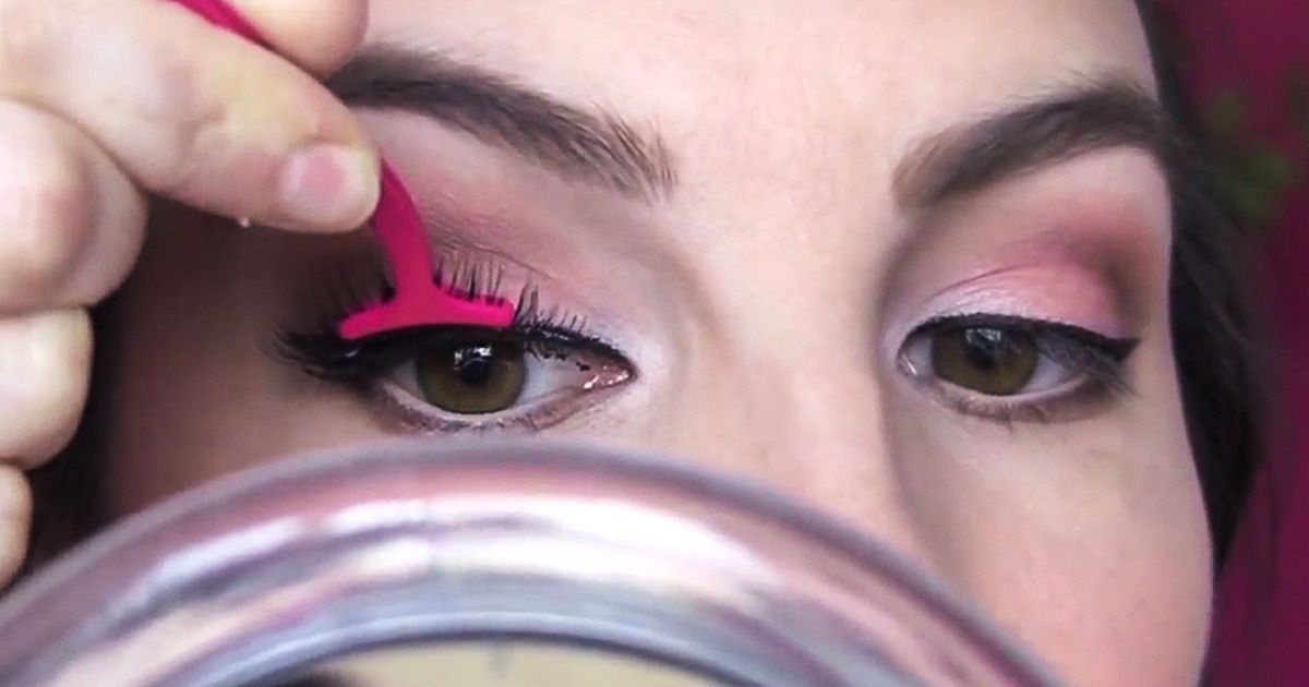 10 Dispositivos incríveis para você arrasar na hora da maquiagem