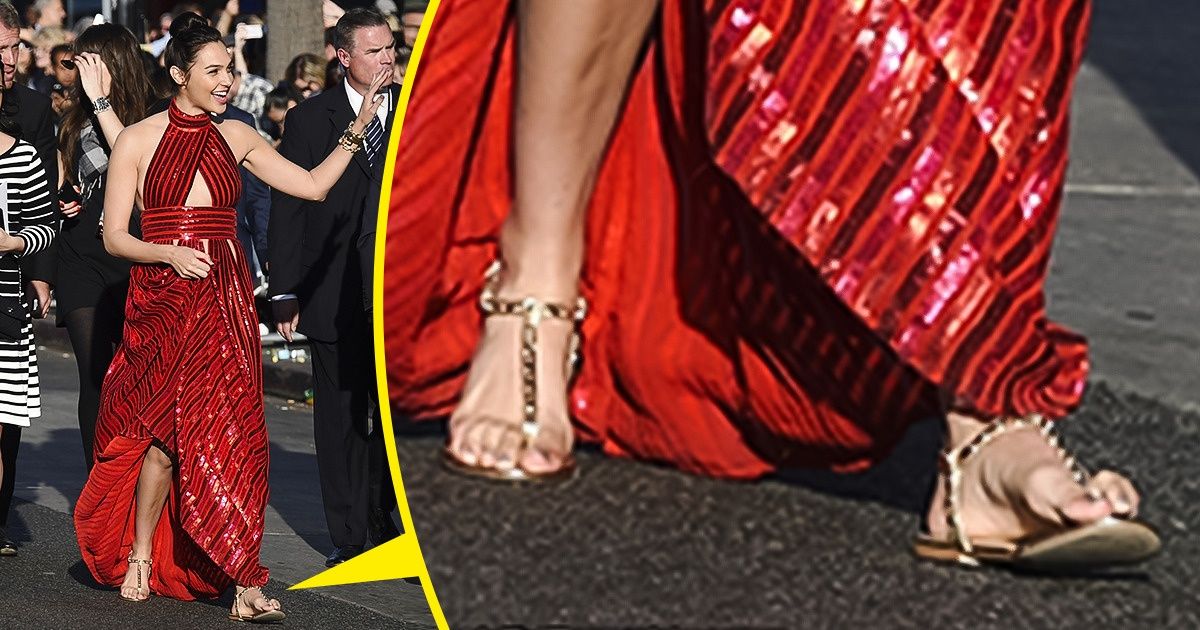 18 Celebridades que poderiam vestir alta-costura, mas preferiram itens mais populares 18 Celebridades que poderiam vestir alta-costura, mas preferiram itens mais populares