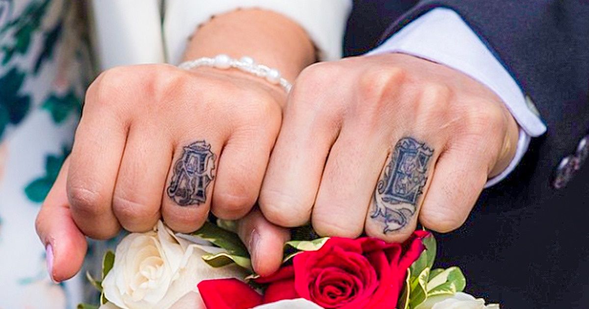 23 Casais que decidiram inovar e trocaram as alianças por tatuagens