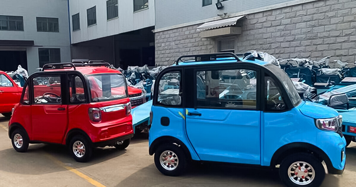 O pequenino carro que tem chamado atenção por ser o mais barato do mundo