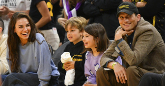Filhos de Ashton Kutcher e Mila Kunis fazem primeira aparição pública, e muita gente notou a mesma coisa