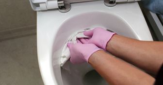7 Truques para limpar o banheiro em menos de 15 minutos