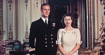 Elizabeth e Philip, uma história de amor da realeza contada em 11 partes
