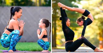 Mãe e filha fazem ioga juntas e se unem ainda mais compartilhando esse hobby