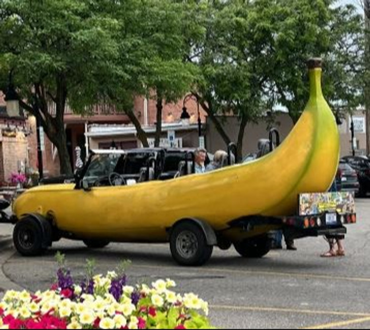 “Este carro banana”